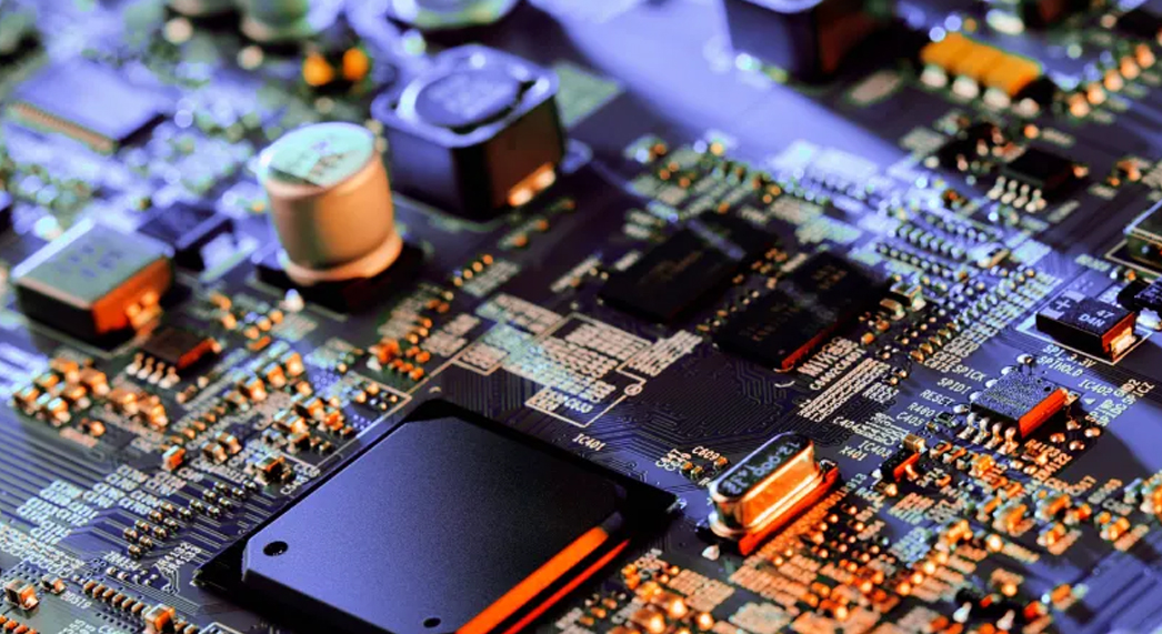 破解“隐形杀手”难题：百谷AI如何为三防漆涂覆质量保驾护航？